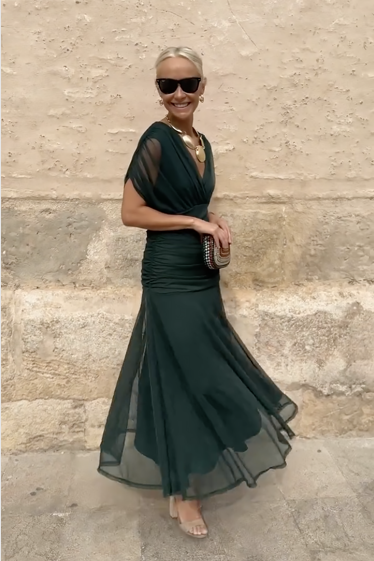 ALMA | VESTIDO LARGO CON CUELLO EN V