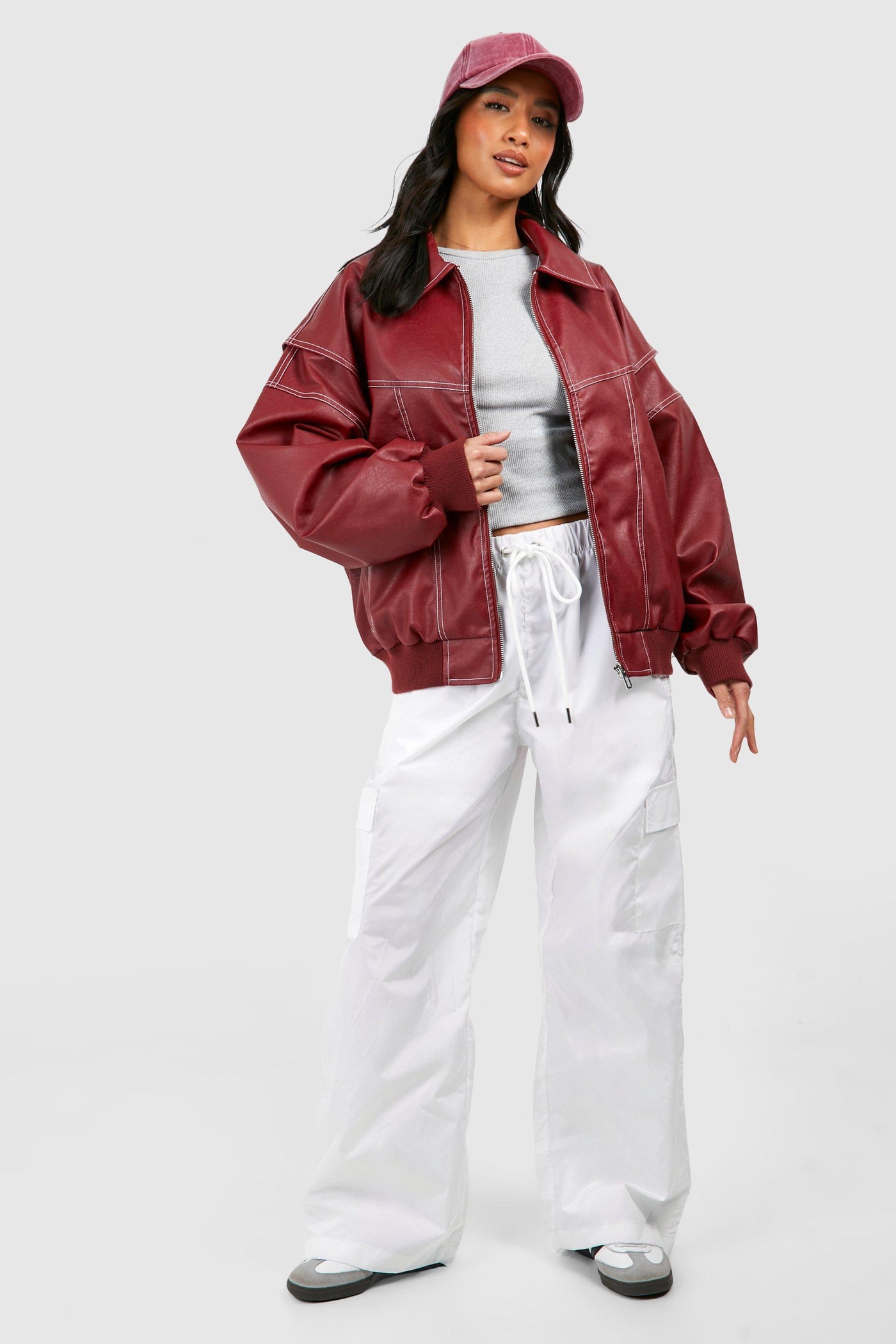 ONA - BOMBER DE CUERO